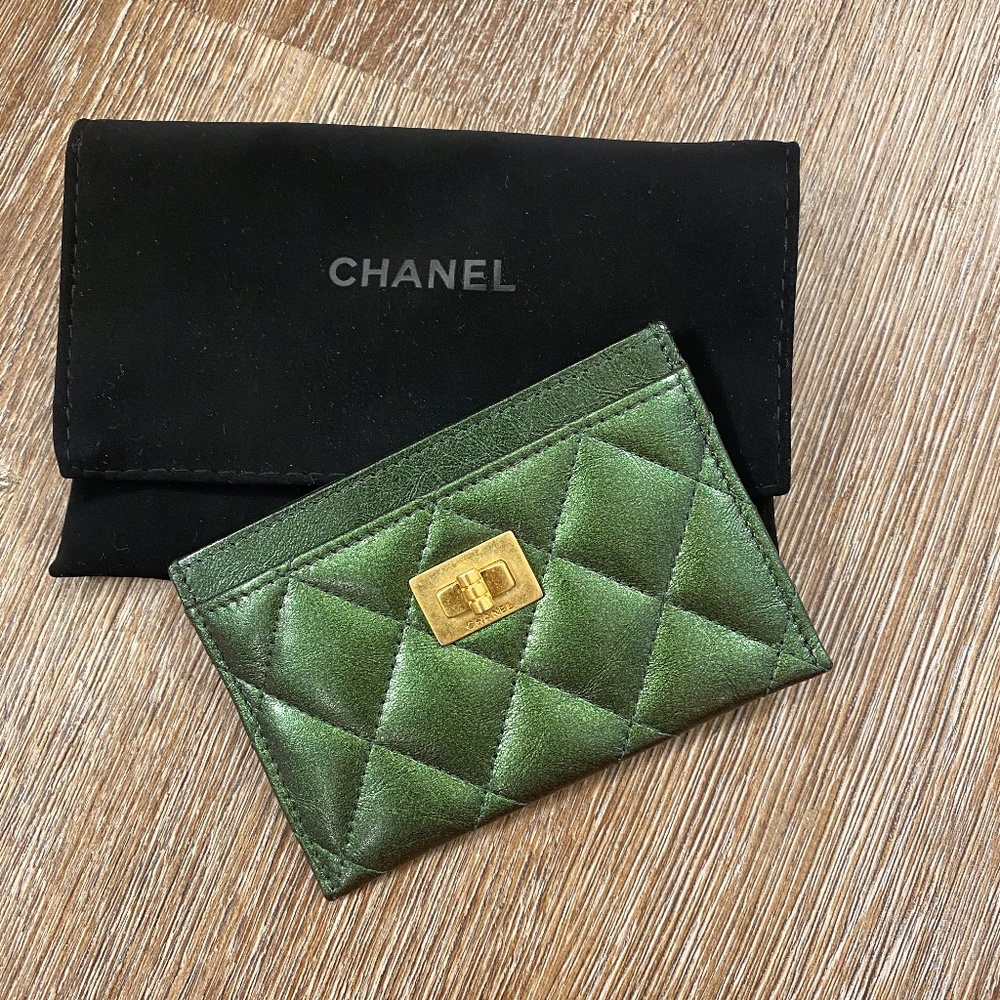 Chanel Card Holder Iridescent